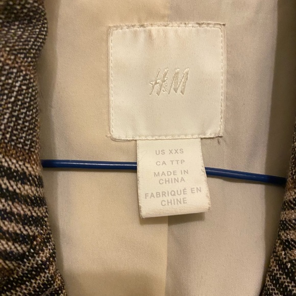 Plaid Double Breasted Blazer - Picture 2 of 3